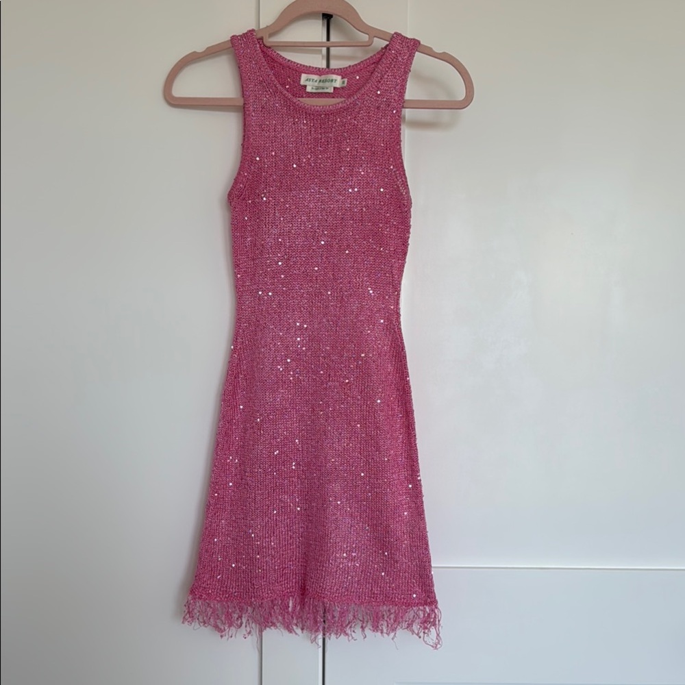 ASTA Resort
Pink Sleeveless Knit Dress with Fringe